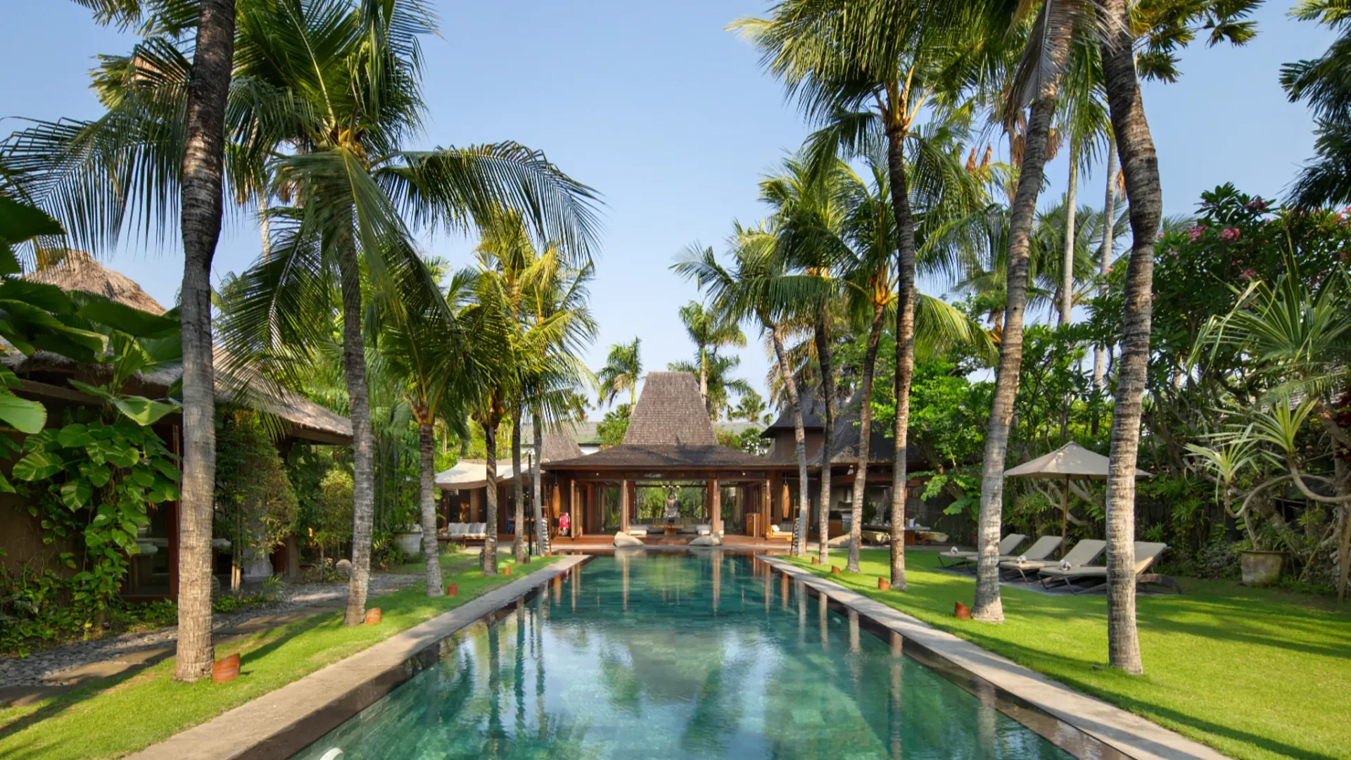 5 BR Private Retreat Seminyak — 5BR Villa Rental in Seminyak — image 1