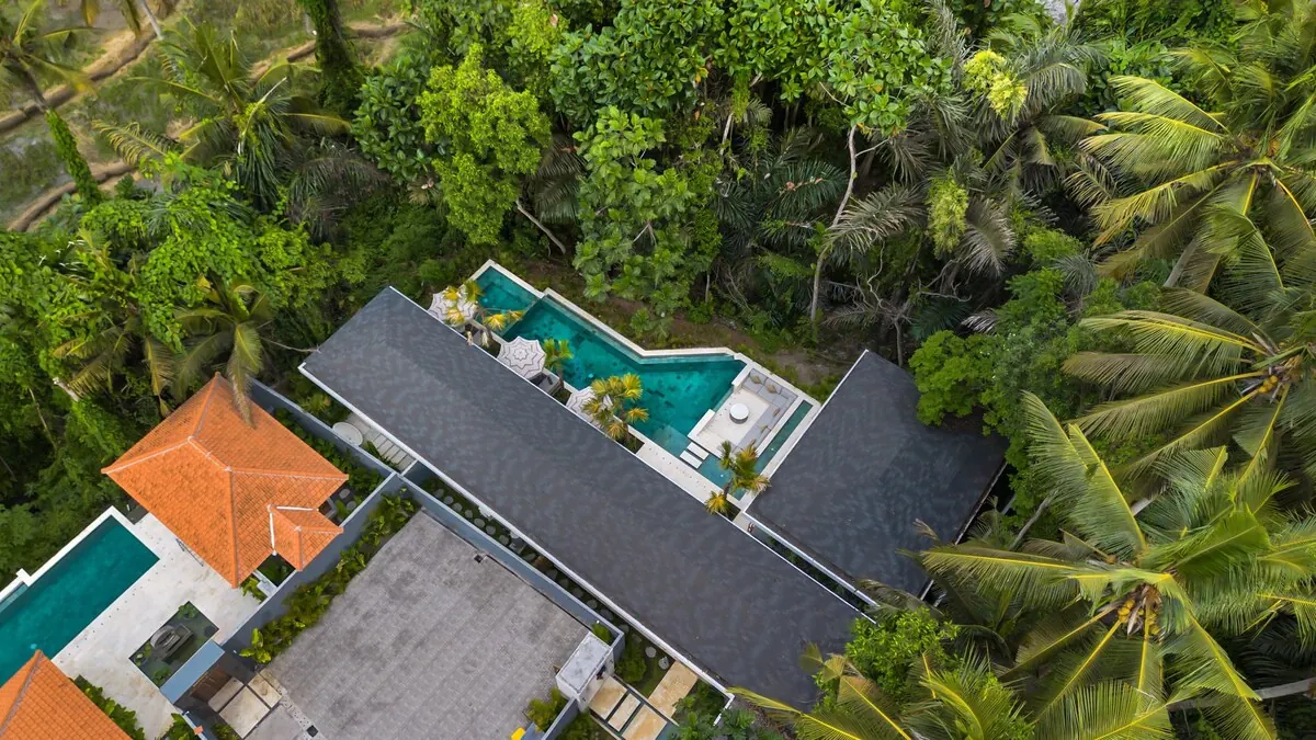 4 BR Designer Infinity-Pool Retreat Ubud — 4BR Villa Rental in Ubud — image 7