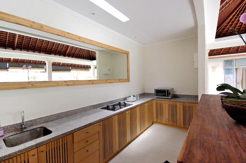Batubelig Villa 3632 — image 8
