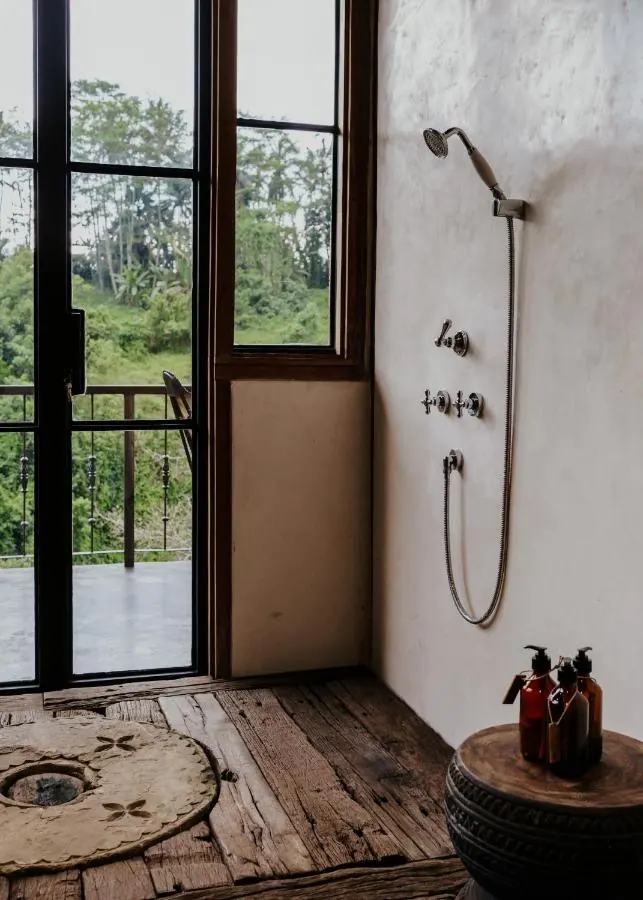 5 BR Rice-Field Garden Retreat Ubud — 5BR Villa Rental in Ubud — image 12