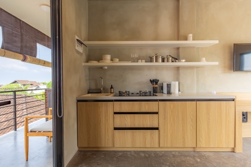 Modern 1BR Studio w/ Pool | 8 Mins to Ubud Market - Ubud, Bali — image 10