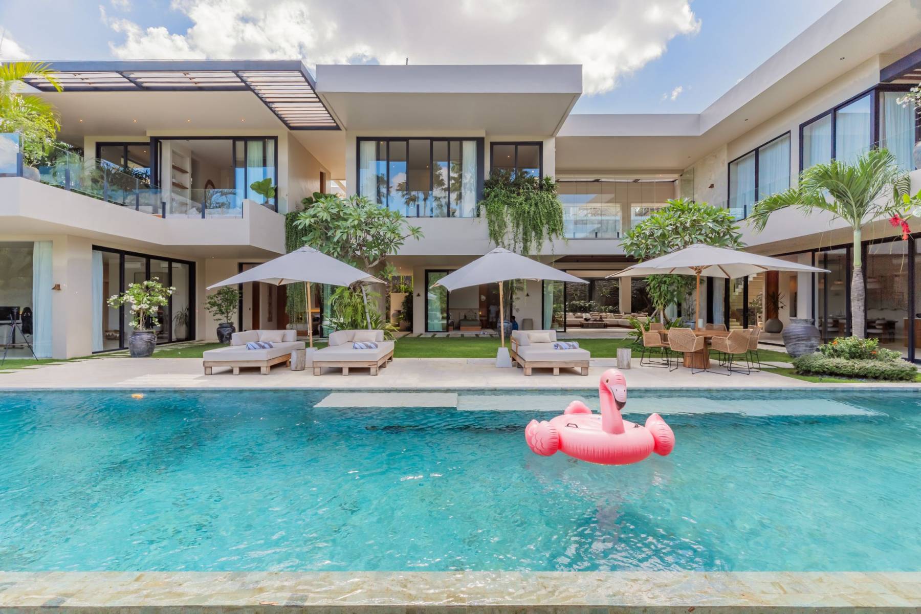 The Iman Villa 3262 in canggu — image 15