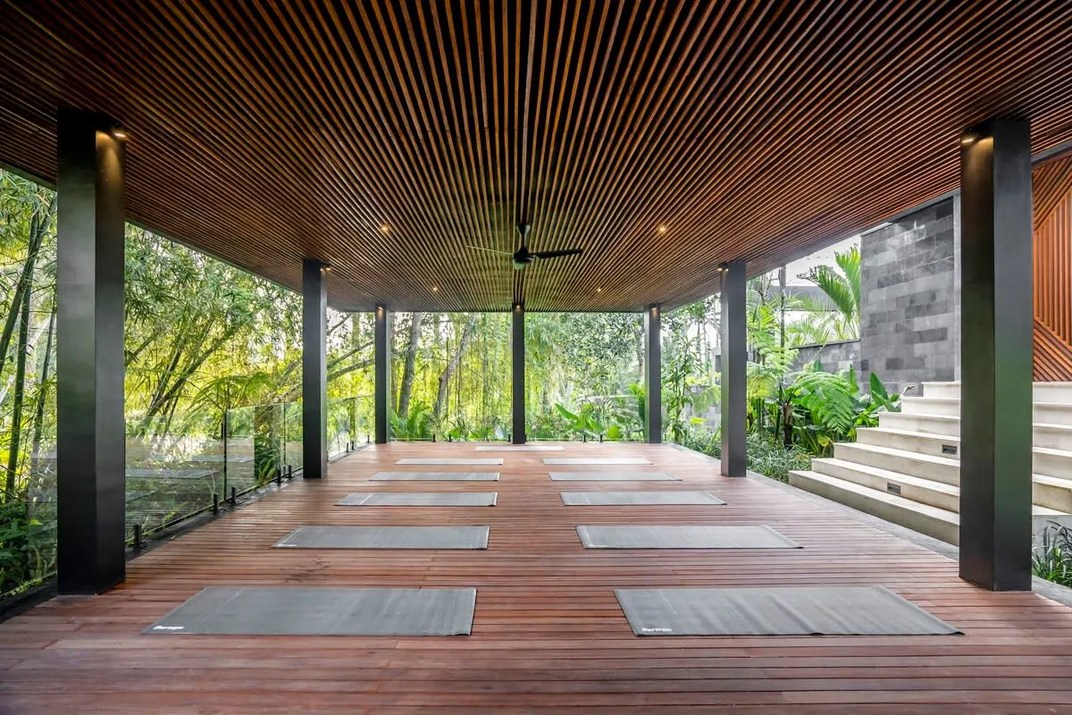 6 BR Tropical-Modern Jungle Villa Ubud — 6BR Villa Rental in Ubud — image 3