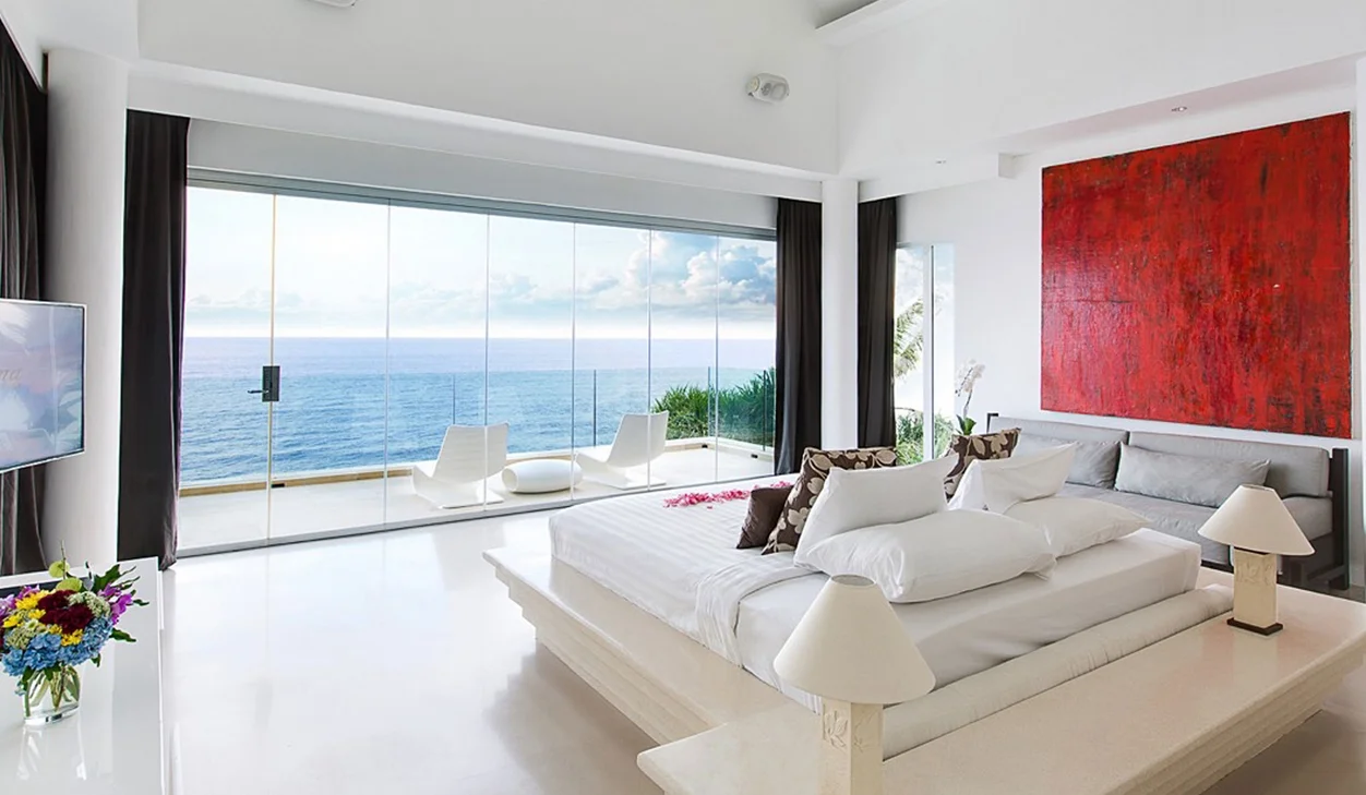 A majestic 5-bedroom cliffside Villa Uluwatu — image 5