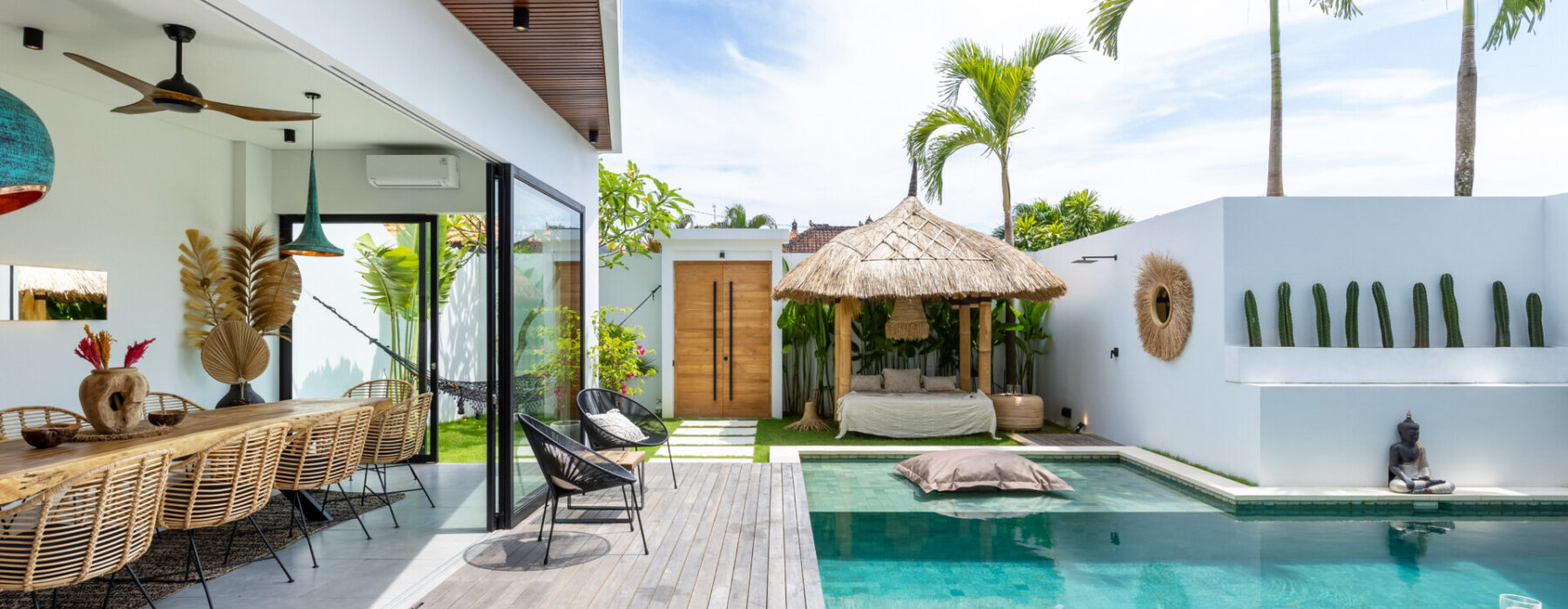 Villa Canggu Wave 3 Bedrooms — image 1