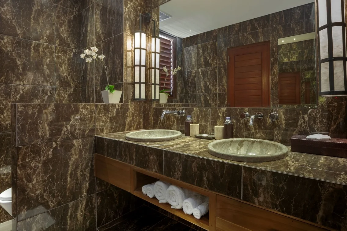 6BR Private Villa in Central Seminyak – Walk to Eat Street, 12m Pool, Breakfast Included – BVI10009 — image 17