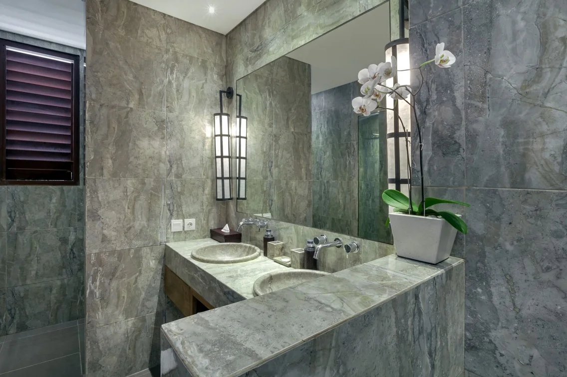 6BR Private Villa in Central Seminyak – Walk to Eat Street, 12m Pool, Breakfast Included – BVI10009 — image 14