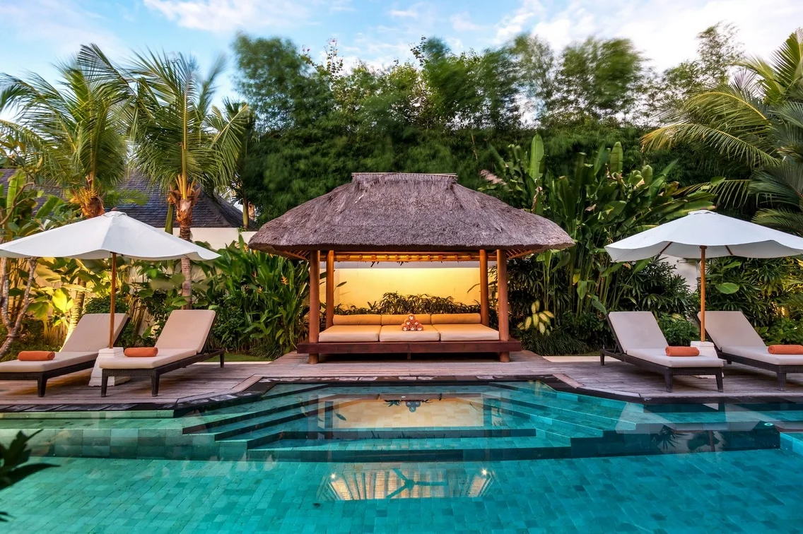 6BR Private Villa in Central Seminyak – Walk to Eat Street, 12m Pool, Breakfast Included – BVI10009 — image 9