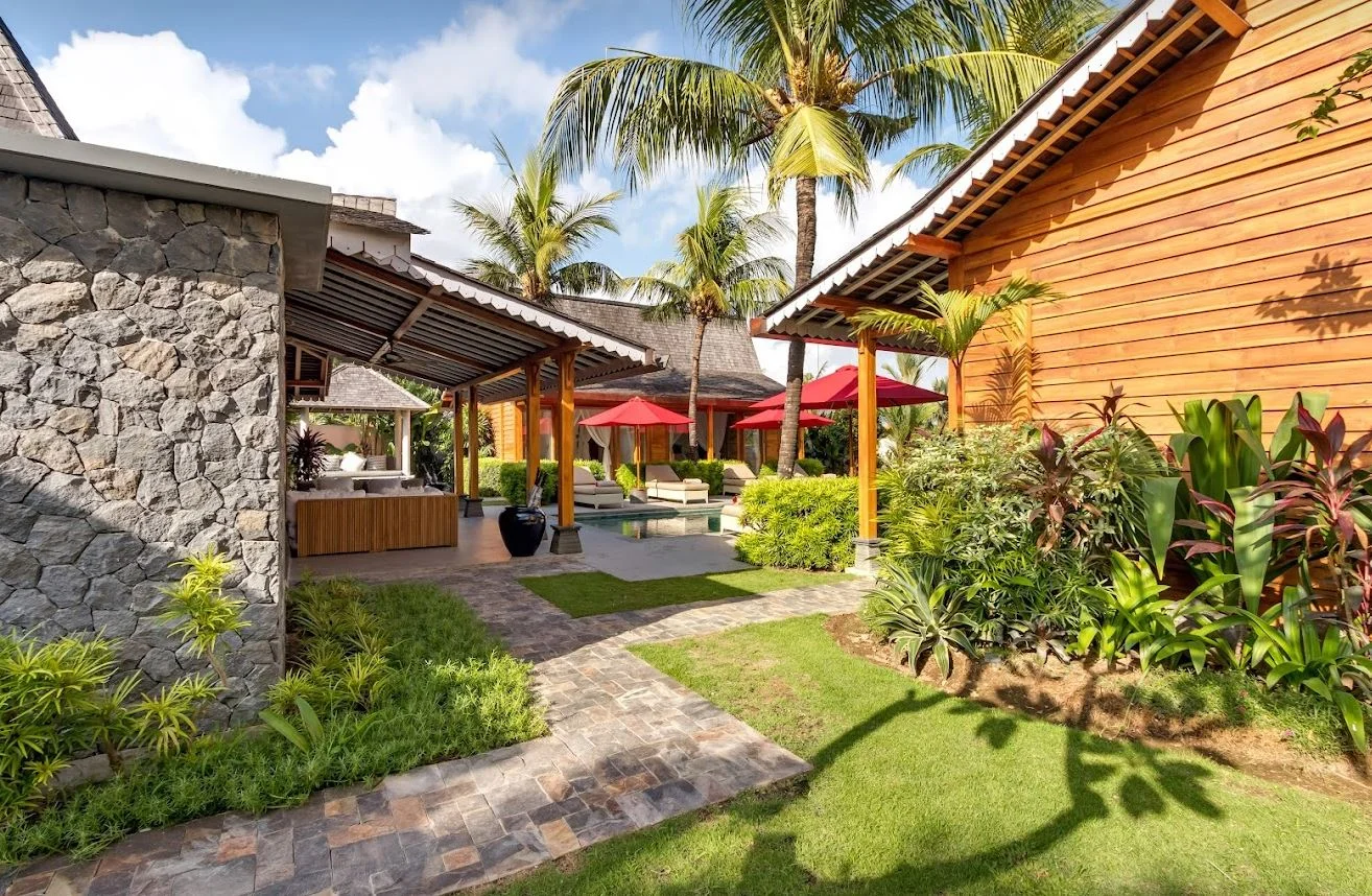 Tranquil Joglo- 4bed Style Villa in Kerobokan – Balinese Charm with Modern Luxury — image 4