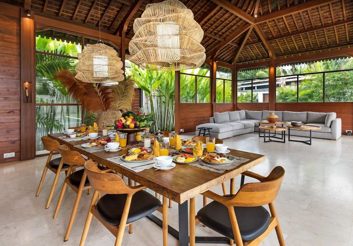 Tranquil 4-Bedroom Villa in Kerobokan — Your Private Island Getaway Awaits — image 11