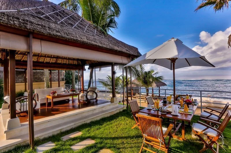 Villa Candidasa BVI41048 – Charming 4-Bedroom Seafront Luxury Villa with Tropical Design in Candidasa, Bali — image 8