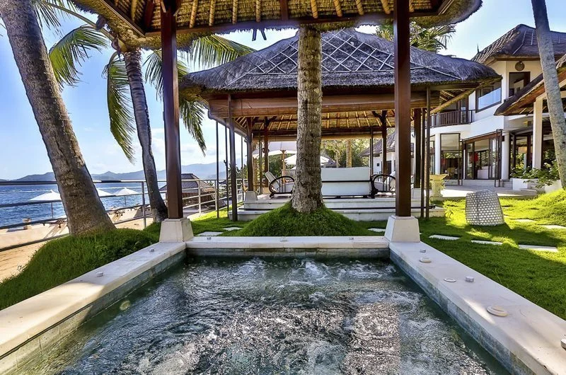 Villa Candidasa BVI41048 – Charming 4-Bedroom Seafront Luxury Villa with Tropical Design in Candidasa, Bali — image 4