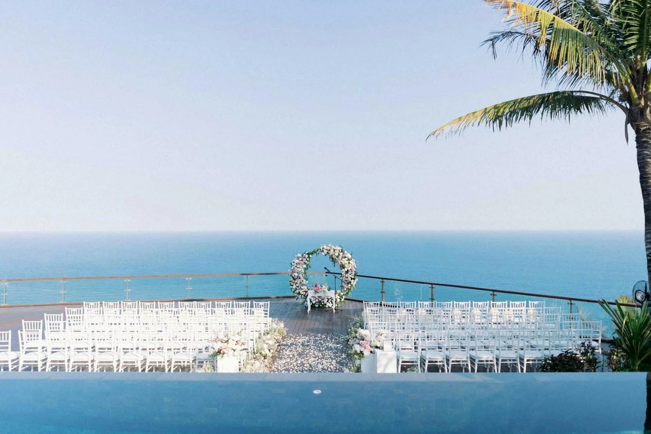 The One1 Bedroom Villa , Your Dream Oceanfront Escape in Bali — image 5