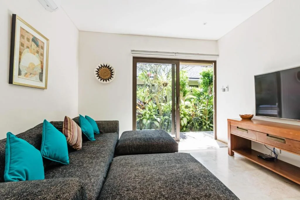 Private 3-Bedroom Villa in Canggu – Luxury, Privacy & Steps from Berawa Beach — image 18