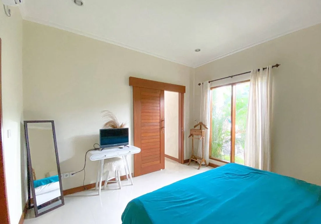 3-Bedroom Private Villa with Pool – Quiet Escape Near Canggu & Seminyak — image 4