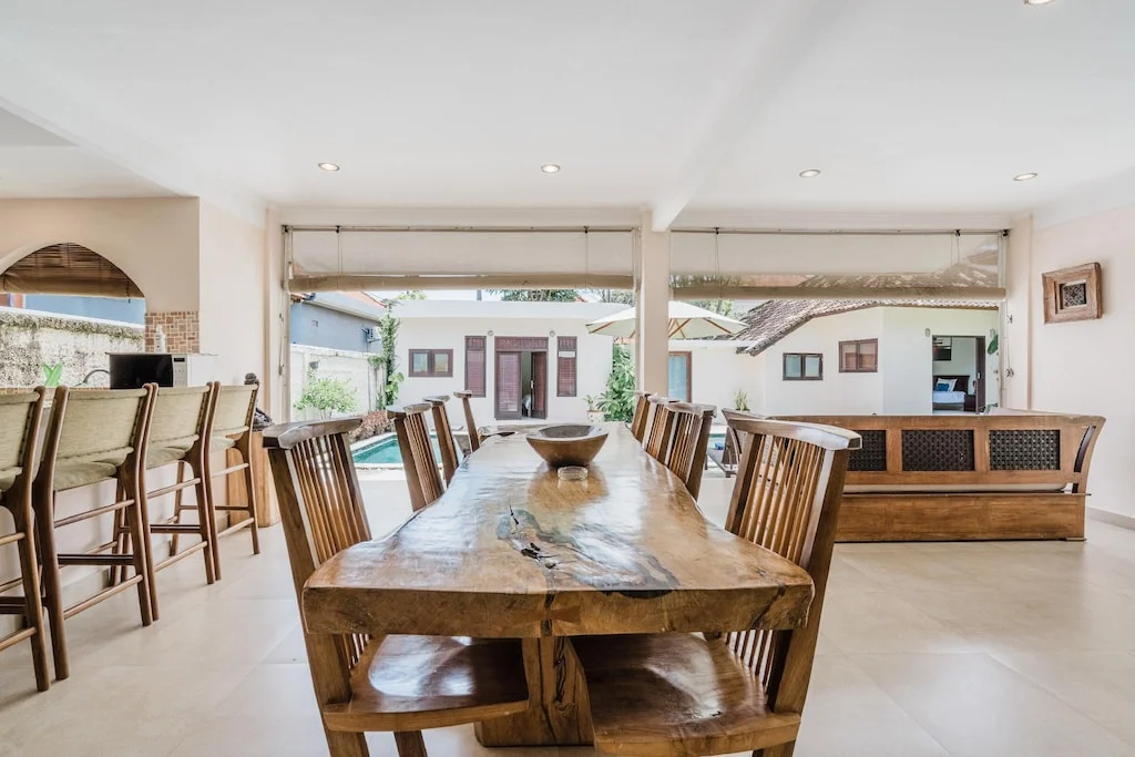 Spacious 5-Bedroom Villa in Central Seminyak – Perfect for Families & Groups — image 8