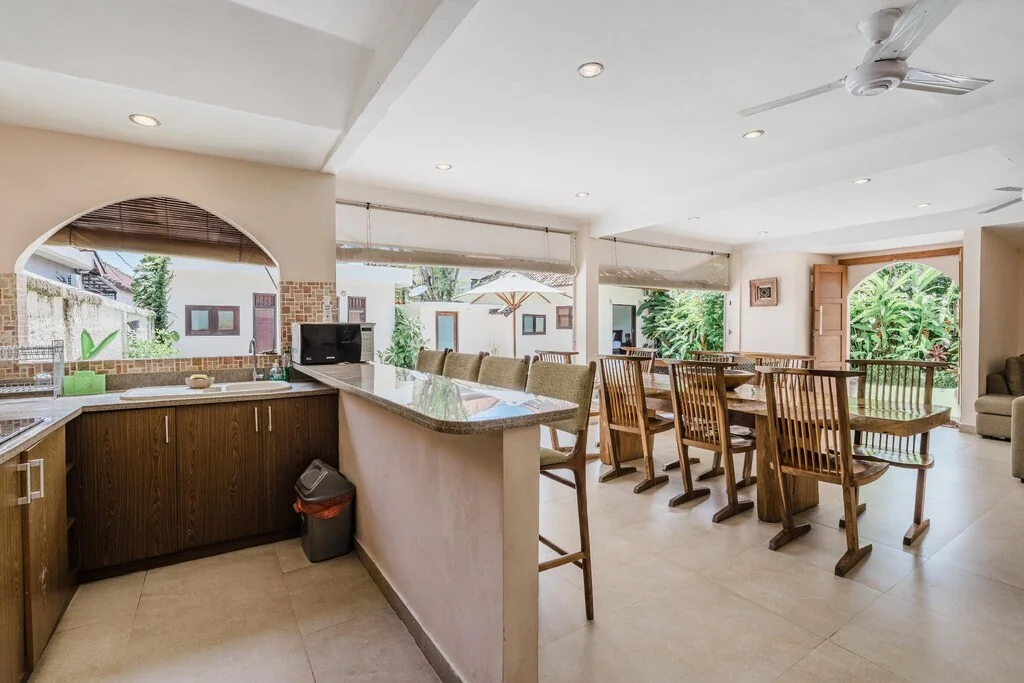 Spacious 5-Bedroom Villa in Central Seminyak – Perfect for Families & Groups — image 12