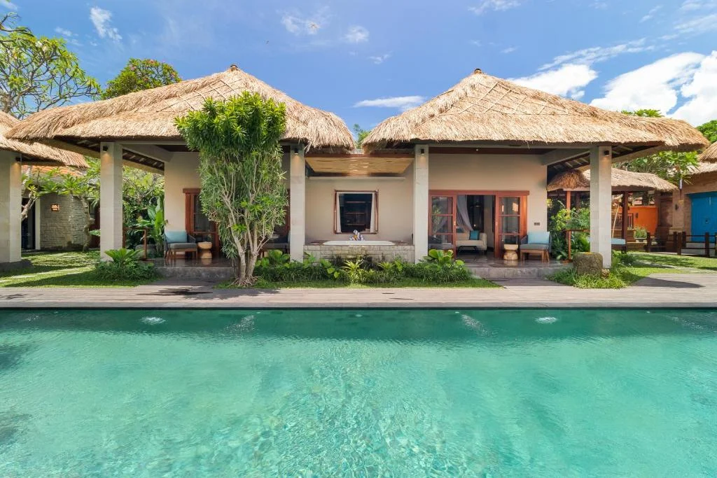 Stylish 5-Bedroom Private Villa in Seminyak – Walk to Beach & Shops — image 13