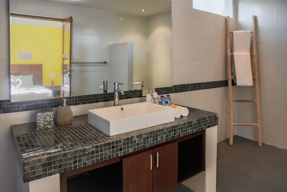 Spacious 3-Bedroom Private Villa in Legian, Bali – Steps from the Beach! — image 12