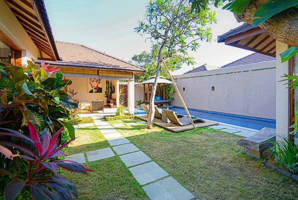 Spacious 3-Bedroom Private Villa in Legian, Bali – Steps from the Beach! — image 10