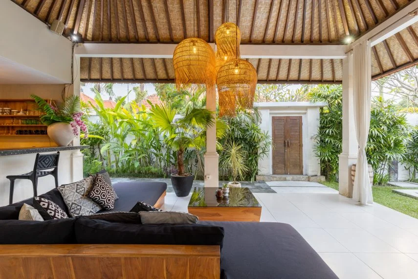 Charming 3BR Villa – Just 350m from the Beach — image 11