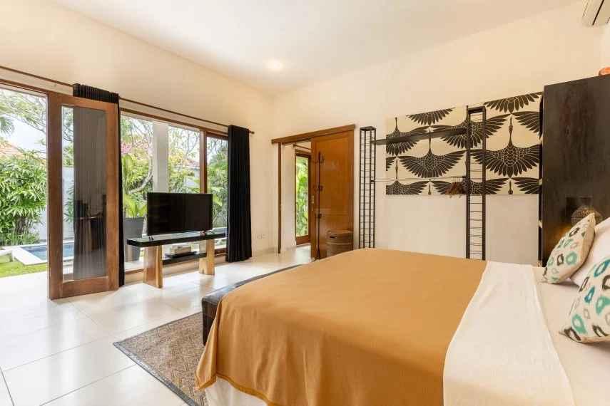 Charming 3BR Villa – Just 350m from the Beach — image 9