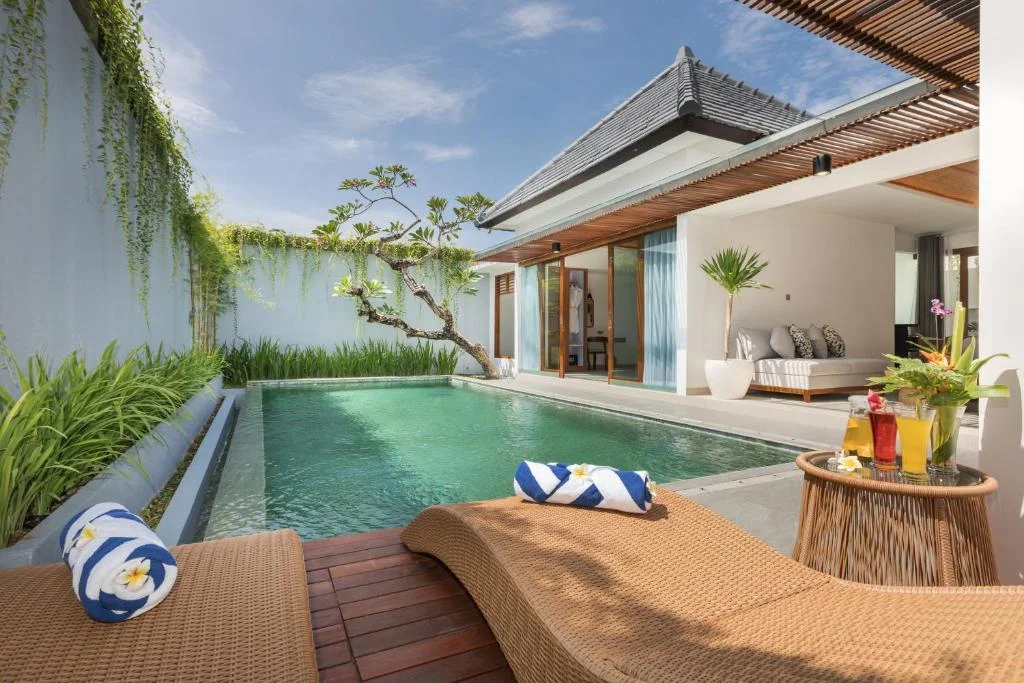 2-Bedroom Private Villas in Seminyak – Tropical Comfort with Private Pool — image 5