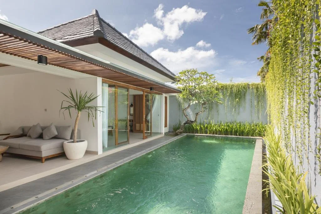2-Bedroom Private Villas in Seminyak – Tropical Comfort with Private Pool — image 6