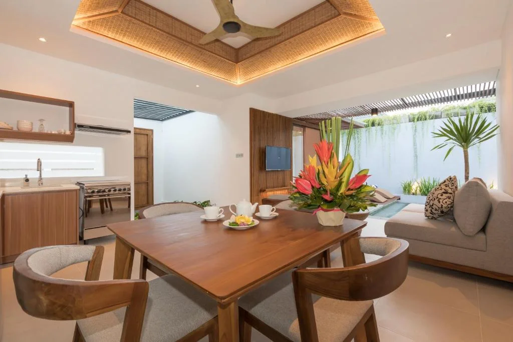 2-Bedroom Private Villas in Seminyak – Tropical Comfort with Private Pool — image 4