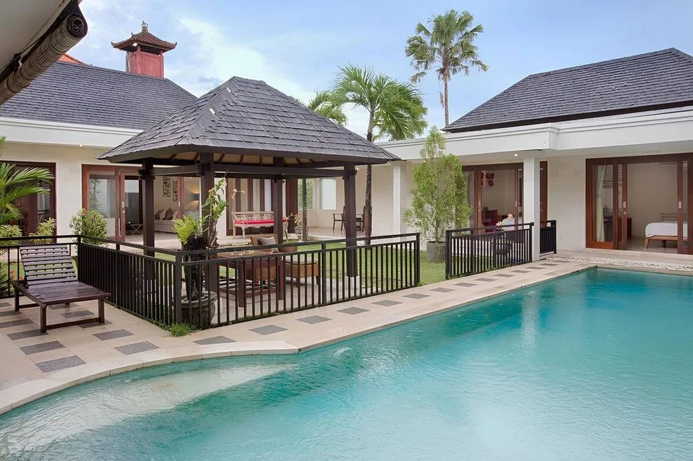 5-Bedroom Private Villa in Canggu – Spacious Hideaway Near Berawa’s Best Spots — image 6