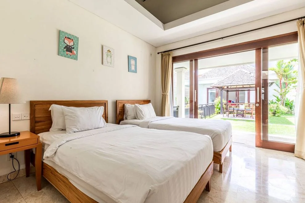 5-Bedroom Private Villa in Canggu – Spacious Hideaway Near Berawa’s Best Spots — image 18