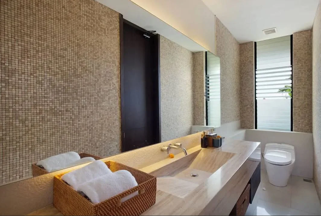 Seminyak Suite Twin with Shared Pool – Stylish Stay Between Seminyak & Canggu — image 5