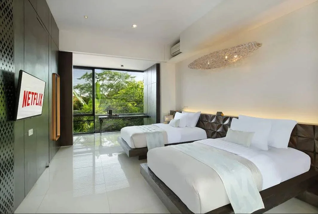 Seminyak Suite Twin with Shared Pool – Stylish Stay Between Seminyak & Canggu — image 4