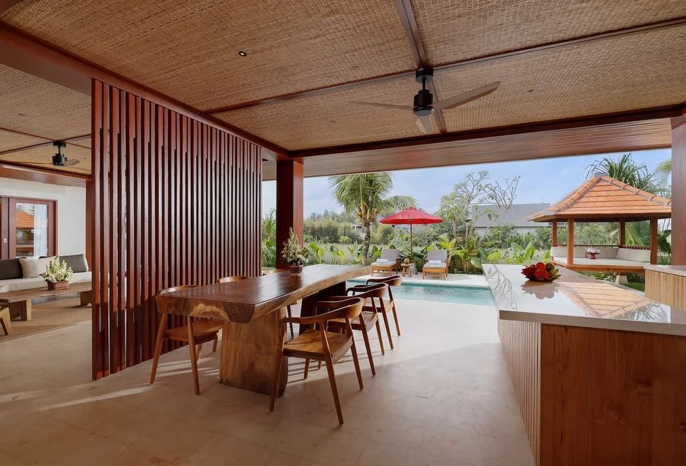 Tranquil 3-Bedroom Private Villa by the Beach – Tropical Retreat in Tabanan, Bali — image 7