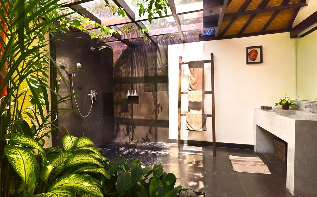 Villa Marche – Romantic 1-Bedroom Hideaway Near Batu Belig Beach — image 5