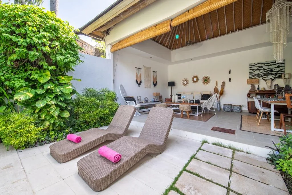 Flexible 1–3BR Private Villa in Central Seminyak – Walk to Beach, Cafés & Shops — image 17
