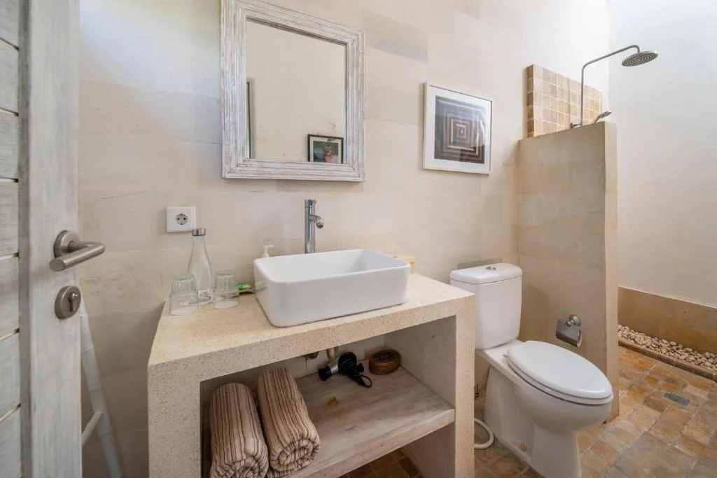 Flexible 1–3BR Private Villa in Central Seminyak – Walk to Beach, Cafés & Shops — image 16