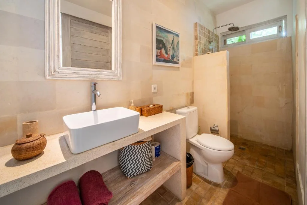 Flexible 1–3BR Private Villa in Central Seminyak – Walk to Beach, Cafés & Shops — image 12