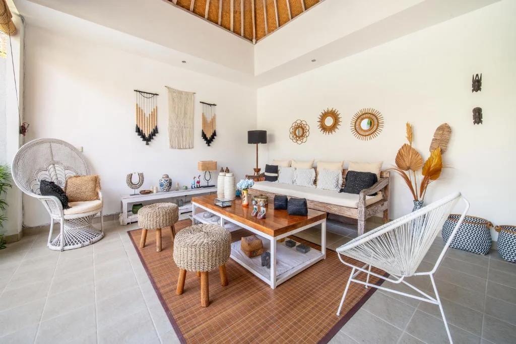 Flexible 1–3BR Private Villa in Central Seminyak – Walk to Beach, Cafés & Shops — image 3
