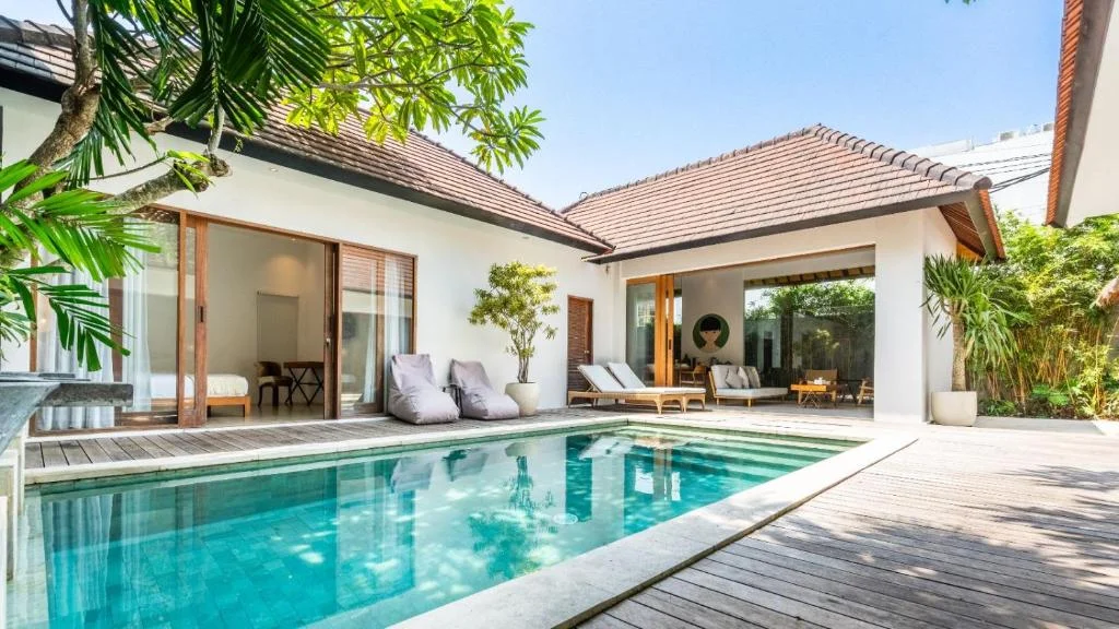 Cozy 3BR Villa with Pool in the Heart of Seminyak – Walk to Cafés & Beach
