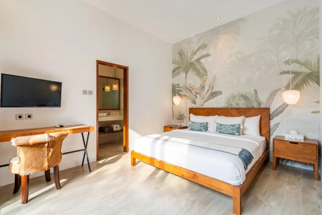 Cozy 3BR Villa with Pool in the Heart of Seminyak – Walk to Cafés & Beach — image 14