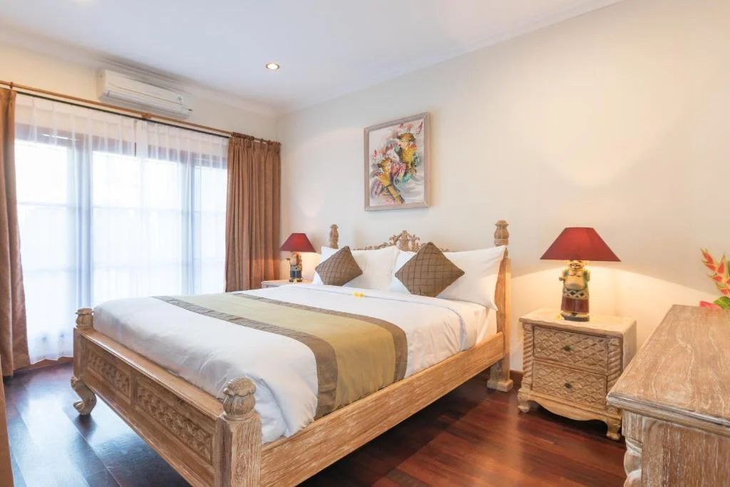 Tranquil 4-Bedroom Villa w/ Private Pool in Central Seminyak | Walk to Beach — image 18