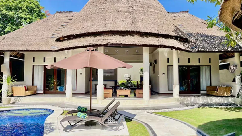 Spacious 3-Bedroom Villa with Private Pool in Jimbaran, Bali — image 10