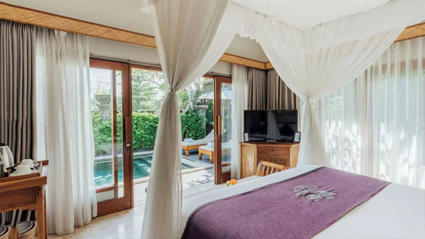 One-Bedroom Private Pool Villa – Romantic Hideaway by the Sea — image 9