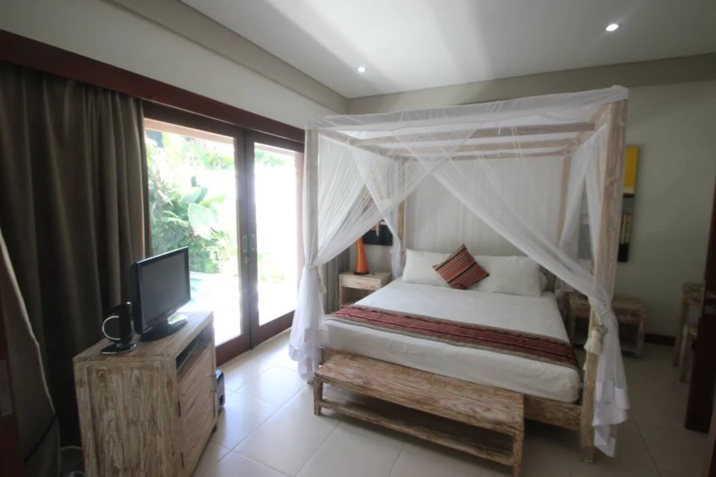 Charming 2-Bedroom Private Villa with Pool in Tranquil Umalas — Close to Seminyak & Canggu — image 8