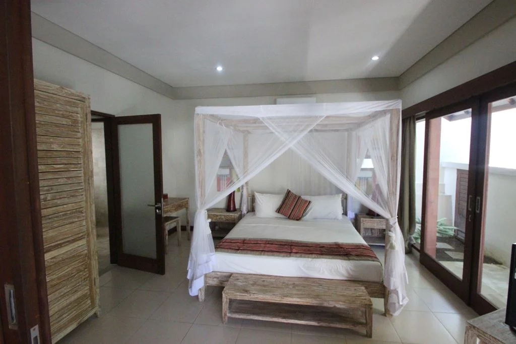 Charming 2-Bedroom Private Villa with Pool in Tranquil Umalas — Close to Seminyak & Canggu — image 4