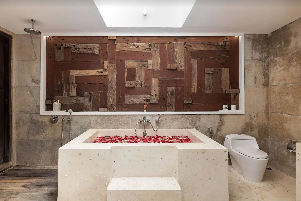 2BR Beachfront Villa with Private Pool – Batu Belig Bliss Near Seminyak & Canggu — image 19
