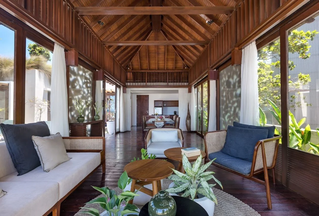 2-Bedroom Beachfront Villa with Private Infinity Pool — image 8