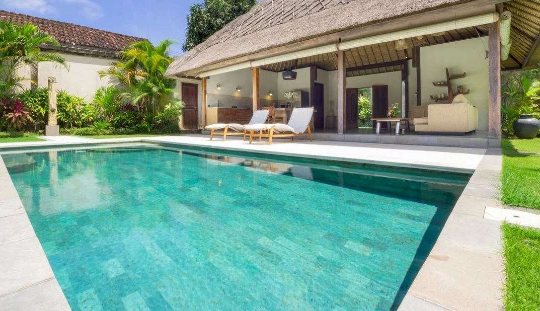 Tropical 2-Bedroom Villa with Private Pool in Uluwatu — image 5