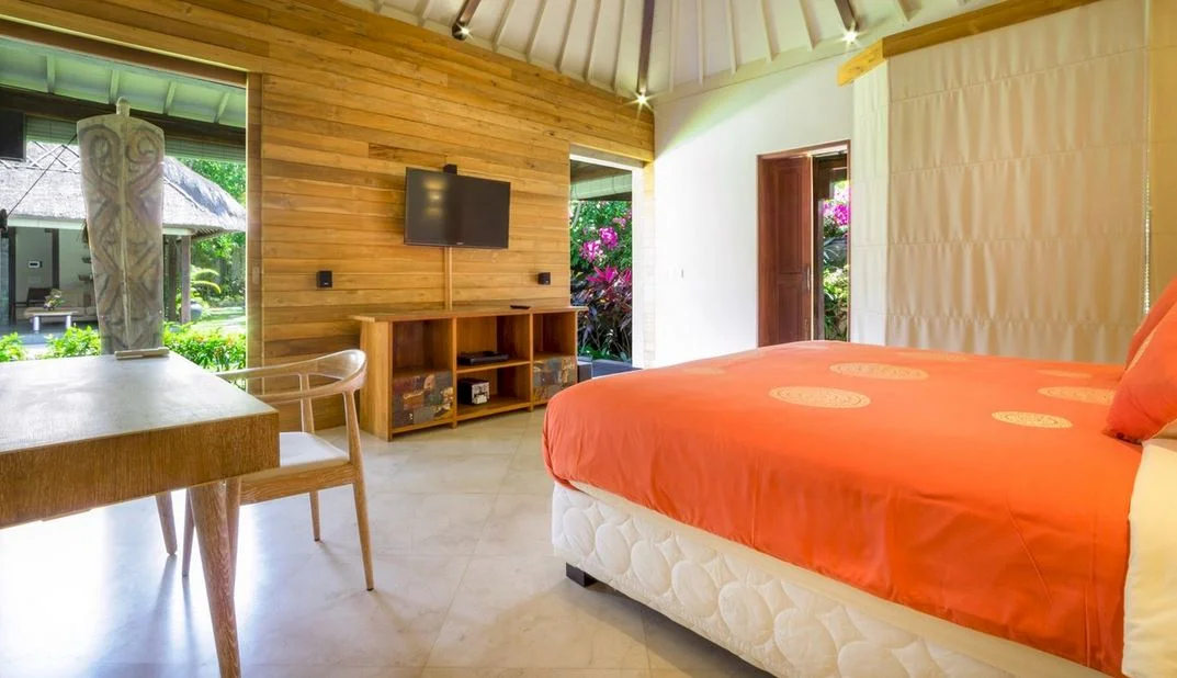 Tropical 2-Bedroom Villa with Private Pool in Uluwatu — image 8